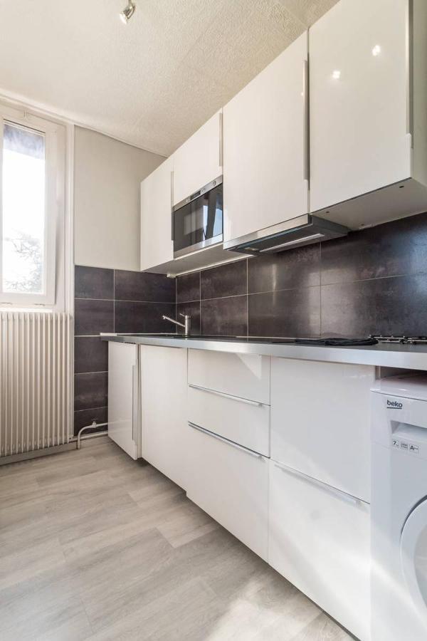 Appartements Le Cru Colbert Бон Экстерьер фото